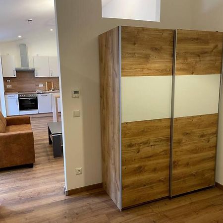 Apartment In Zentraler Lage Mit Privatparkplatz 그라펜뵈어 외부 사진